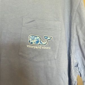 Vineyard Vines t-shirt